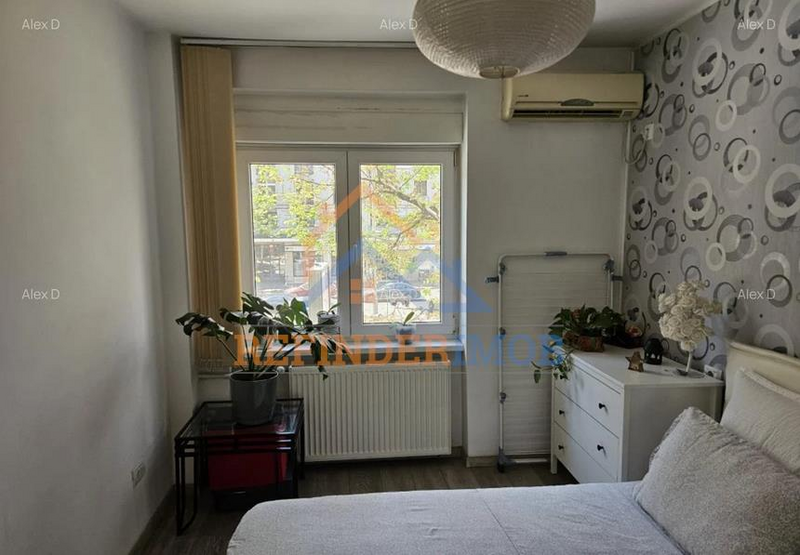 Piata Romana, apartament 2 camere.